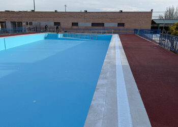 Completadas las obras de reparación del vaso mediano de la piscina municipal de verano de Azuqueca