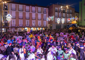 El PSOE denuncia la falta de información de Guarinos sobre el Carnaval que, a cuatro días de su inicio “seguimos sin programa y ya van tarde” El PSOE denuncia la falta de información de Guarinos sobre el Carnaval que, a cuatro días de su inicio “seguimos sin programa y ya van tarde”