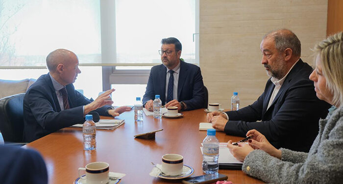 El convenio entre el Gobierno de España y la Junta ha permitido la incorporación ya de 96 docentes en la UCLM 1 El convenio entre el Gobierno de España y la Junta ha permitido la incorporación ya de 96 docentes en la UCLM