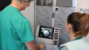 El servicio de Digestivo del nuevo Hospital Universitario de Cuenca recepciona aparataje de alta gama por más de un millón de euros