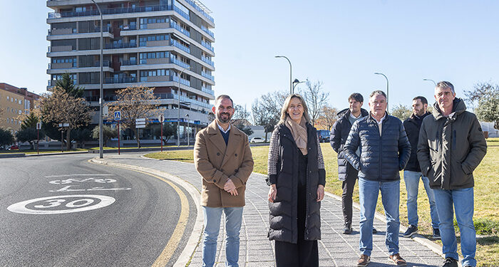 Guarinos destaca la mejora en seguridad de la Avenida de Francia, primera obra ejecutada del Plan de Asfaltado