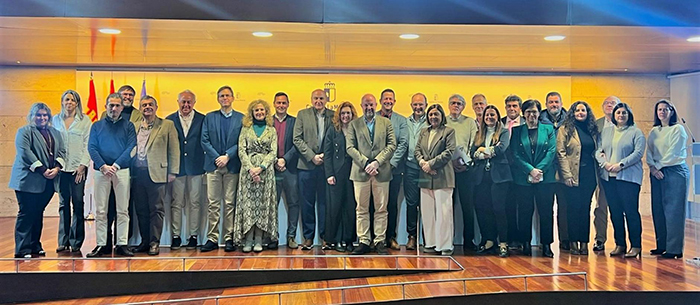 IDISCAM avanza en el desarrollo de un plan de gestión para homogeneizar la investigación biomédica en la región 1 IDISCAM avanza en el desarrollo de un plan de gestión para homogeneizar la investigación biomédica en la región