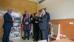 Inaugurada la nueva escuela de Escariche