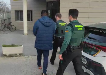 La Guadia Civil detiene a una persona en Azuqueca de Henares por hurto, estafa y falsificación de documento mercantil