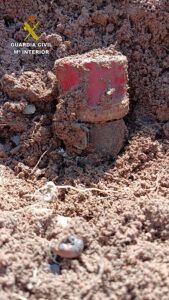 La Guardia Civil detona una granada de mano originaria de la Guerra Civil localizada por un senderista en Brihuega