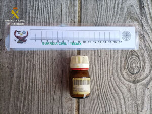 La Guardia Civil retira ácido pícrico de un domicilio en Alovera y de un instituto de la provincia por motivos de seguridad