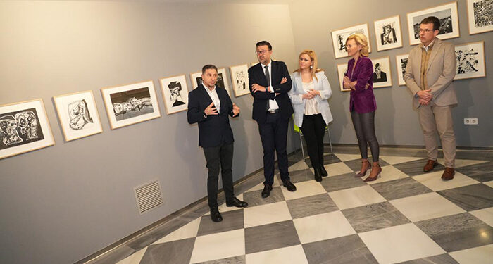 La Junta cederá temporalmente a la Fundación Antonio Pérez la colección ´La muerte y la nada´ con obras de Antonio Saura y Jacques Chessex