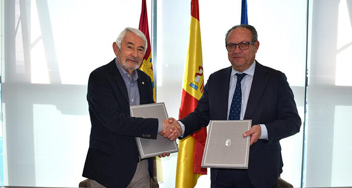 La Junta destina 62.500 euros a Cruz Roja para la financiación de actuaciones de urgencias y emergencias, un 4,2 por ciento más que en 2024