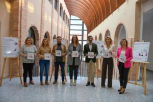 La Junta distribuye 25.000 folletos y carteles adaptados a lectura fácil sobre centros de la mujer y recursos contra la violencia de género