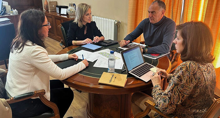 La Junta y el Ayuntamiento de Tarancón colaborarán para facilitar el acceso a la vivienda en el municipio 1 La Junta y el Ayuntamiento de Tarancón colaborarán para facilitar el acceso a la vivienda en el municipio