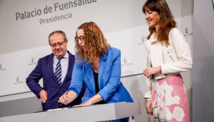 La Junta y la Asociación de Mujeres en el Sector Público refuerzan las políticas públicas de igualdad en la Administración regional