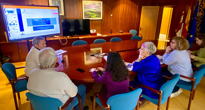 La delegada de la Junta en Guadalajara se interesa por el funcionamiento del 112 y los planes de emergencia provinciales 1 La delegada de la Junta en Guadalajara se interesa por el funcionamiento del 112 y los planes de emergencia provinciales