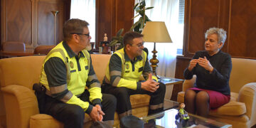 La subdelegada del Gobierno en Cuenca recibe al nuevo jefe del Sector de Tráfico de la Guardia Civil en Castilla-La Mancha