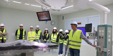 Los alumnos de Ingeniería Biomédica de la UCLM conocen el aparataje y la alta tecnología del nuevo Hospital Universitario de Cuenca