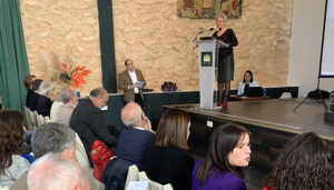 M.ª Luz Fernández destaca la apuesta del Gobierno de España por un turismo sostenible, competitivo y generador de riqueza en Cuenca