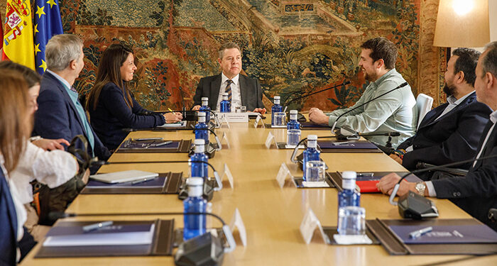 Page avanza la aprobación “en marzo” de un nuevo plan de empleo para 7.000 personas en un “momento récord” de la economía regional 1 Page avanza la aprobación “en marzo” de un nuevo plan de empleo para 7.000 personas en un “momento récord” de la economía regional