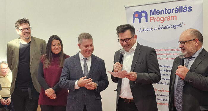 Page defiende la quita de deuda para todas las CCAA y critica la "incoherencia" del PP 1 Page defiende la quita de deuda para todas las CCAA y critica la incoherencia del PP