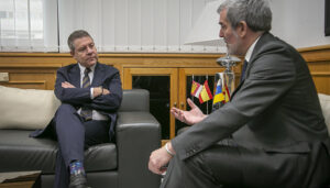 Page valora la “sana cooperación autonómica” que permite “hacer más grande al país en términos de eficacia”