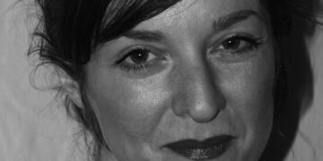 Poesía para Náufragos organiza la presentación del último título de Ana Ares