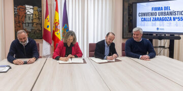 Sellada la colaboración público-privada para urbanizar la manzana de la calle Zaragoza 55 y construir 450 viviendas