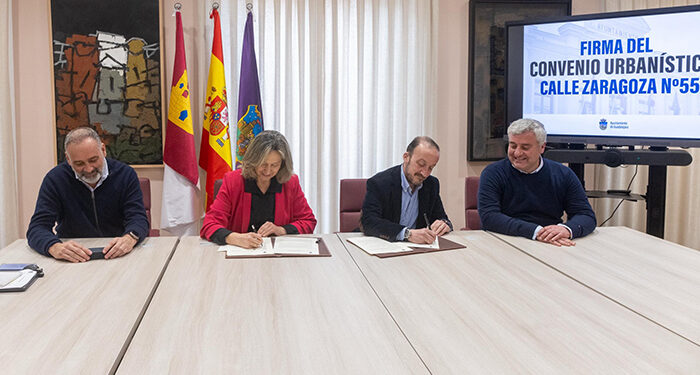 Sellada la colaboración público-privada para urbanizar la manzana de la calle Zaragoza 55 y construir 450 viviendas