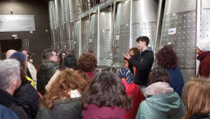 Unas cuarenta personas disfrutan de la ruta de la Serranía Baja de cuenca con Elige Cuenca