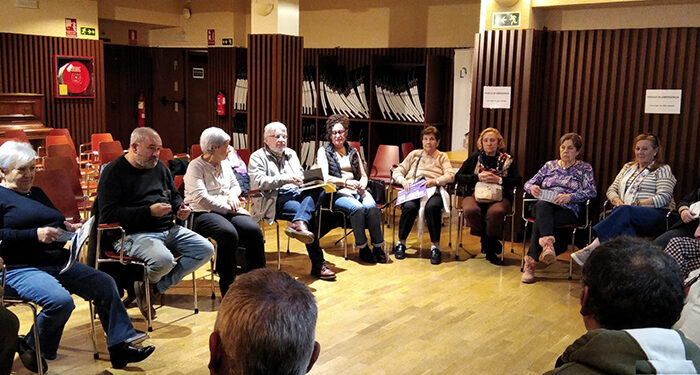 V Encuentro de Clubes de Lectura entre las bibliotecas de Galápagos, Caraquiz y Fuentenovilla 1 V Encuentro de Clubes de Lectura entre las bibliotecas de Galápagos, Caraquiz y Fuentenovilla