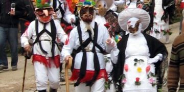 Carnavales de Guadalajara: Vaquillones, Diablos, Mascaritas, Botargas, el tío Alhiguí…