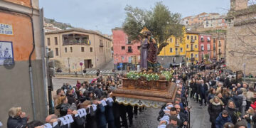 La música y las campanas de las iglesias en la procesión del Prendimiento (Reedición)