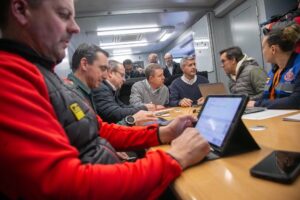 Page prioriza la atención a las familias desalojadas por la crecida de los caudales y subraya la eficiente “coordinación entre Administraciones”