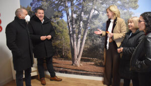 Almodóvar del Pinar inaugura la remodelación del ayuntamiento que se ha llevado a cabo gracias a la Diputación