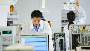 BASF generó unas ventas de aproximadamente 11.000 millones de euros con innovaciones en 2024