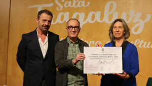 Carlos Cánovas, recoge el premio ‘Santiago Bernal’ a su trayectoria fotográfica