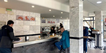 Cierra la Churrería de la Plaza del Mercado de Cuenca acusando al Ayuntameinto de «ignorar sus responsabilidades»