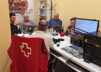 Cruz Roja Cuenca y Radio Iniesta lanzan “Historias de Aquí”, un espacio donde las personas mayores toman la palabra