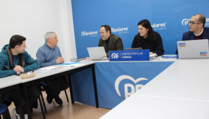 Diego Valera exige avances en la instalación de baños ostomizados en edificios municipales de Cuenca