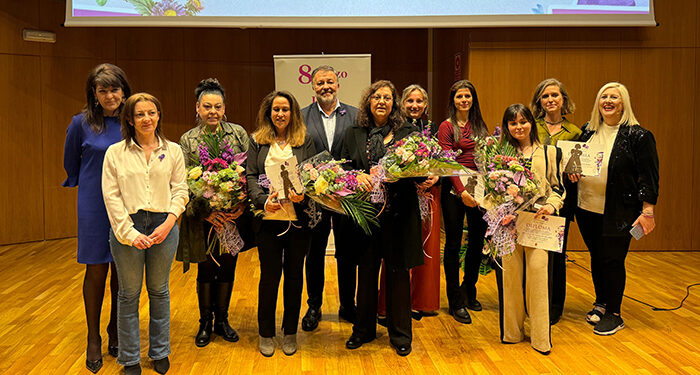 Dolz “Debemos seguir unidos en esta tarea que es alcanzar la igualdad plena entre hombres y mujeres”