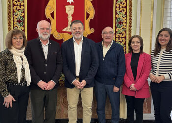 Dolz y Jiménez coinciden en la importancia de mantener la colaboración y coordinación entre Ayuntamiento de Cuenca y Cáritas Dolz y Jiménez coinciden en la importancia de mantener la colaboración y coordinación entre Ayuntamiento de Cuenca y Cáritas