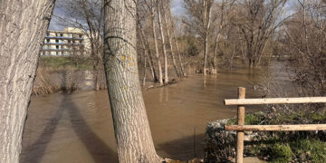 El Ayuntamiento de Cuenca recomienda precaución ante el aumento del caudal del río Júcar