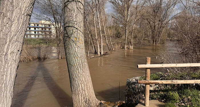 El Ayuntamiento de Cuenca recomienda precaución ante el aumento del caudal del río Júcar