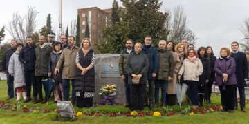 El Ayuntamiento de Guadalajara rinde homenaje a las víctimas del 11M en su 21 aniversario