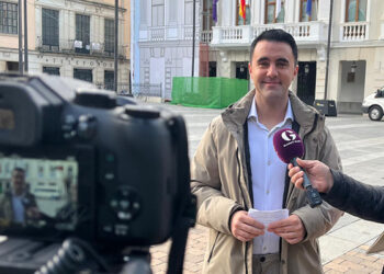 El PSOE pide a Guarinos que no mienta más sobre el canon del agua para tapar “su sangría a impuestos de más de 300 euros a la ciudadanía”