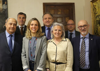 El Pleno del Consejo Consultivo se reúne en Sigüenza y es recibido por la alcaldesa, María Jesús Merino