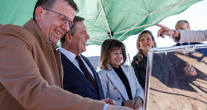 El nuevo centro de salud de Mota del Cuervo atenderá a más de 8.000 vecinos de La Mancha conquense 1 El nuevo centro de salud de Mota del Cuervo atenderá a más de 8.000 vecinos de La Mancha conquense
