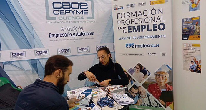 El servicio de FP en el Ámbito Laboral ha estado presente en la Feria de Formación Profesional 1 El servicio de FP en el Ámbito Laboral ha estado presente en la Feria de Formación Profesional