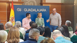 Esperanza Aguirre protagoniza en Guadalajara una nueva jornada de los ‘Jueves Populares’