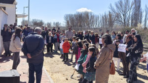 Se replantan árboles y aromáticas destruidos el pasado miércoles en Chillarón 2 IMG 20250329 121901 LIBERAL