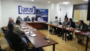 Invierte en Cuenca mantiene una reunión con el grupo DIZMA ZUPER BOP PACK para atraerles a la provincia