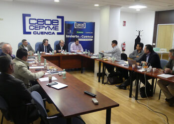 Invierte en Cuenca mantiene una reunión con el grupo DIZMA ZUPER BOP PACK para atraerles a la provincia