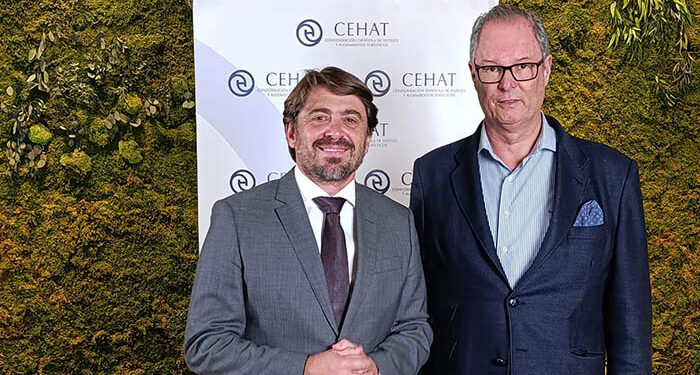 José Manuel Abascal, miembro del comité ejecutivo de la nacional CEHAT 1 José Manuel Abascal, miembro del comité ejecutivo de la nacional CEHAT